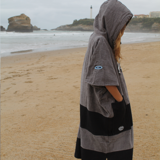 Poncho de Surf EQ x ALL IN - GREY