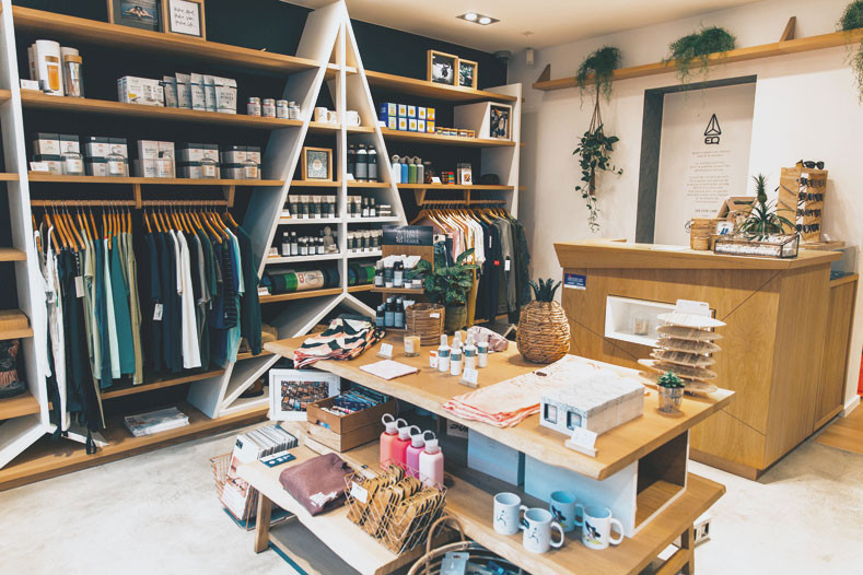 2015 – OUVERTURE D’UN CONCEPT STORE À BIARRITZ